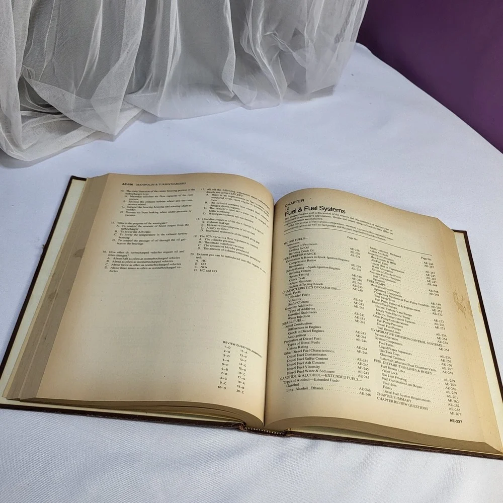 MOTOR Auto Engines and Electrical Systems Repair Manual 8th Ed. 1976 Ex Libris